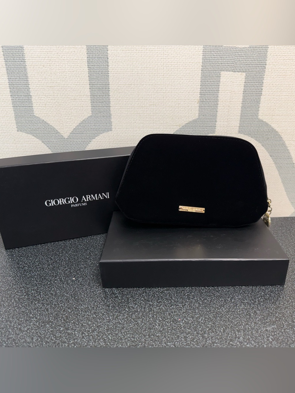 Giorgio Armani Parfums Velvet Cosmetic Bag 🖤